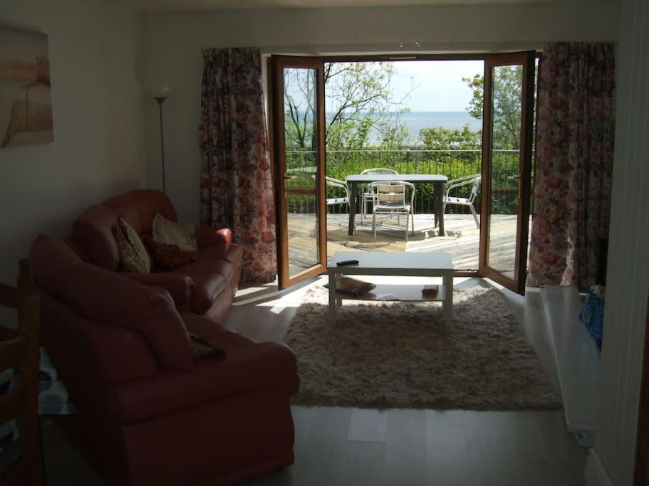 Cottage , Seaside Views, Quiet Beach, Awesome View 彭代恩 外观 照片