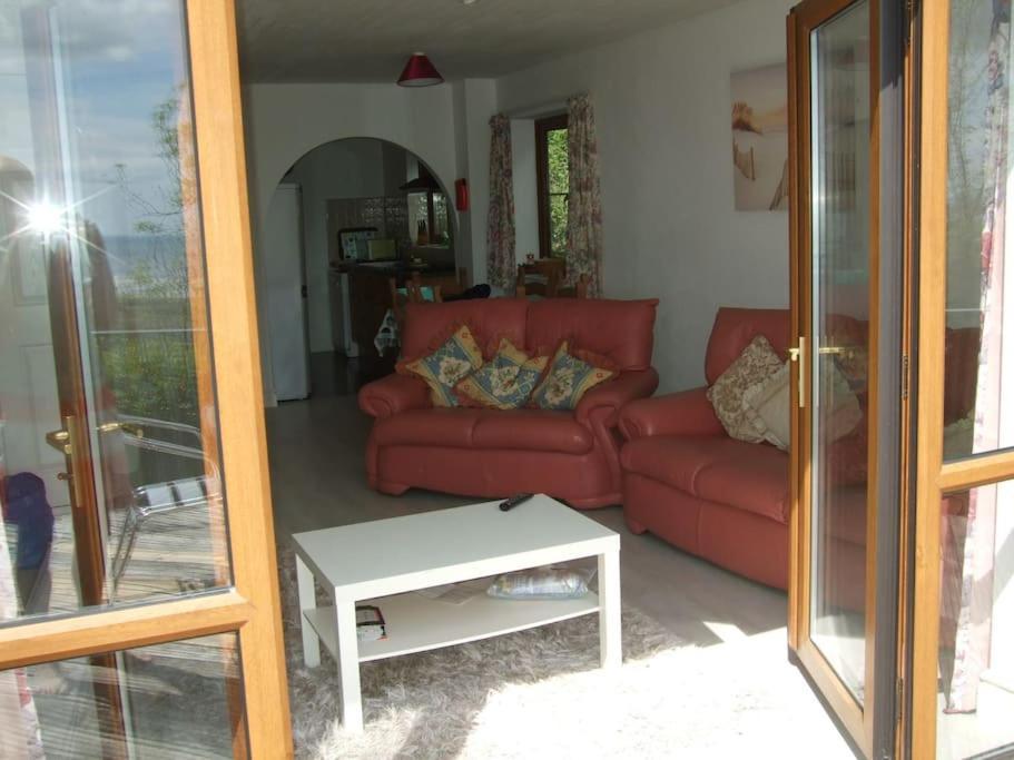 Cottage , Seaside Views, Quiet Beach, Awesome View 彭代恩 外观 照片